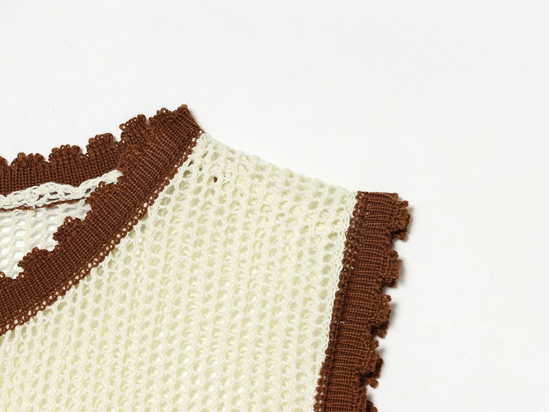 Top senza maniche a righe in maglia - Maglione comodo con volant