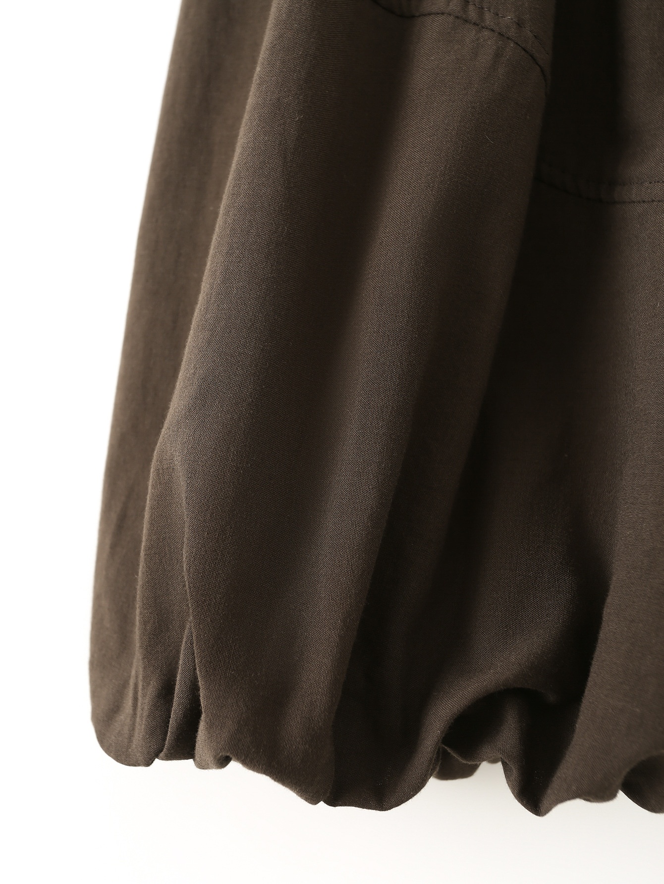 Elegante top a canotta con scollo quadrato e orlo a palloncino - Camicetta con spalline sottili