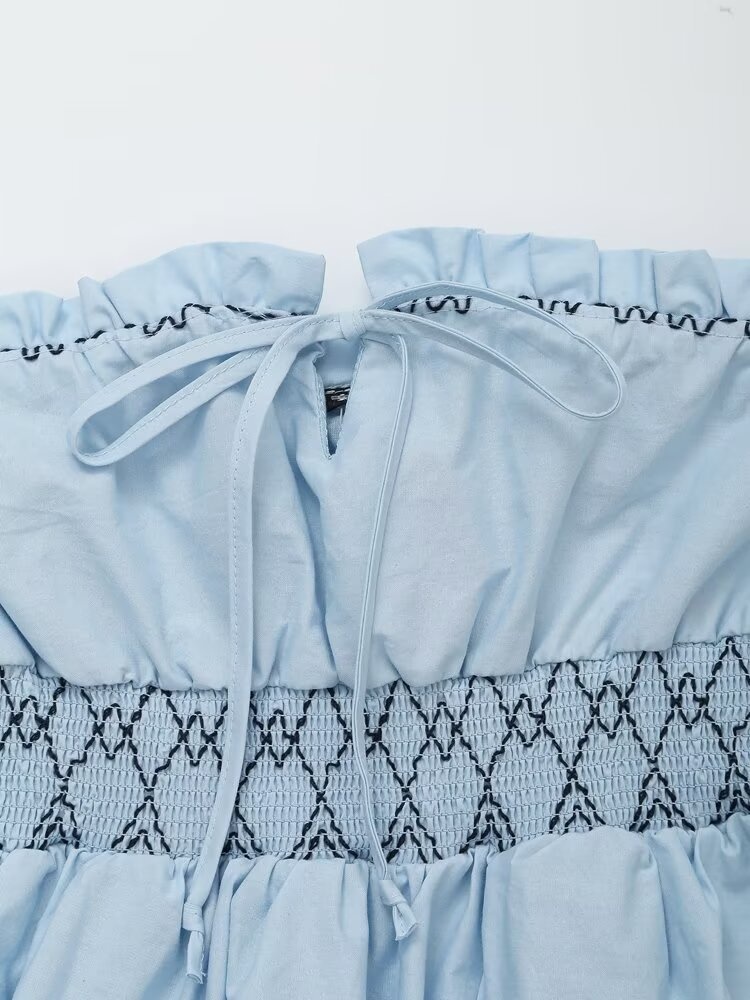 Top peplo senza spalline arricciato color azzurro cielo - Chic e di tendenza