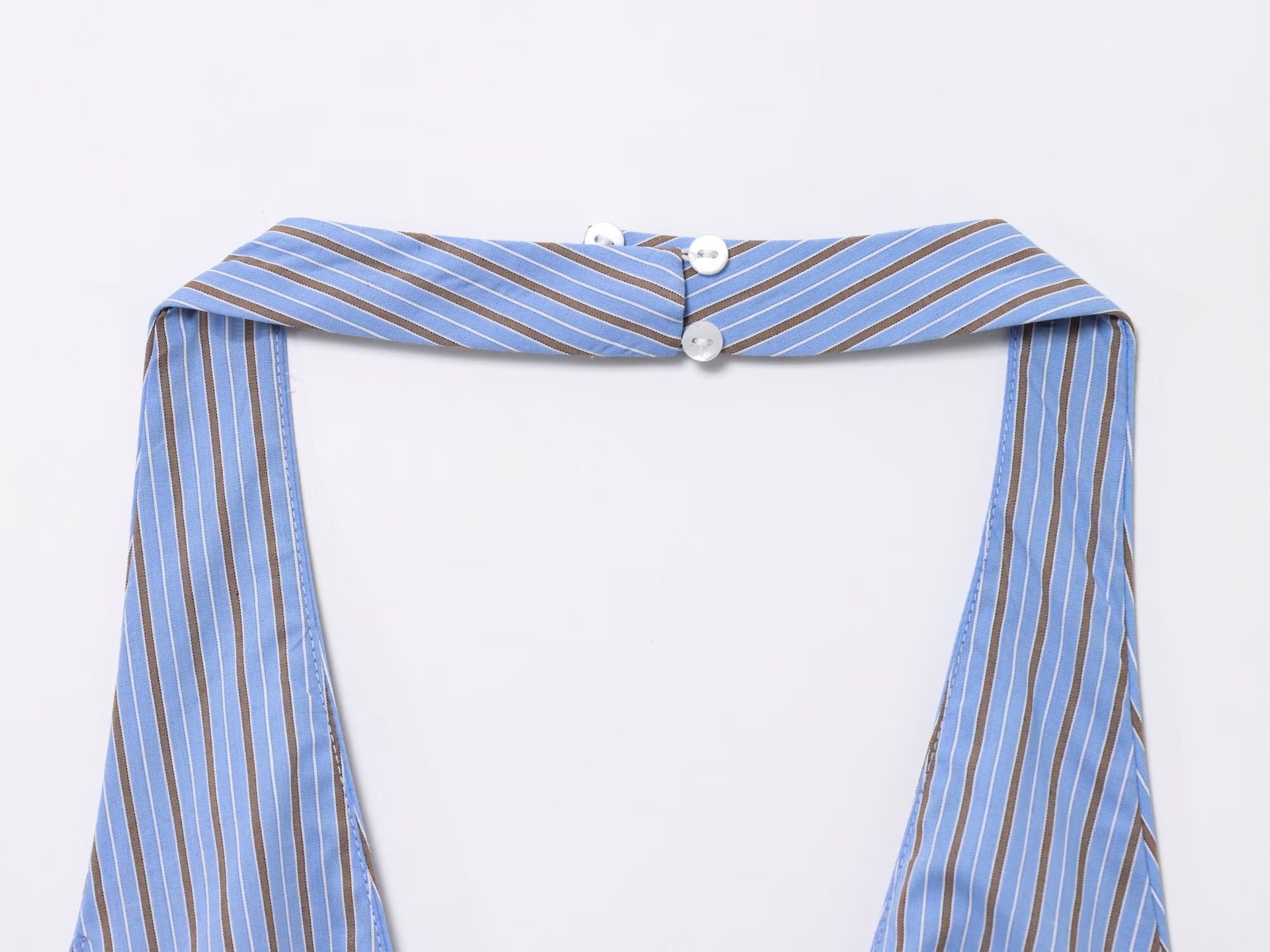 Elegante top all'americana con scollo a V profondo e laccetti sul davanti - Stile estivo