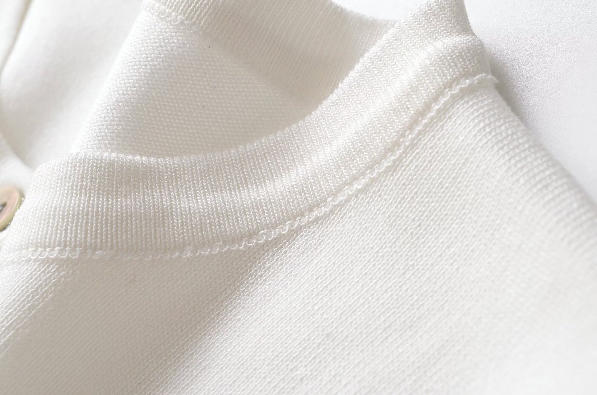 T-shirt Henley da donna morbida - Maniche corte