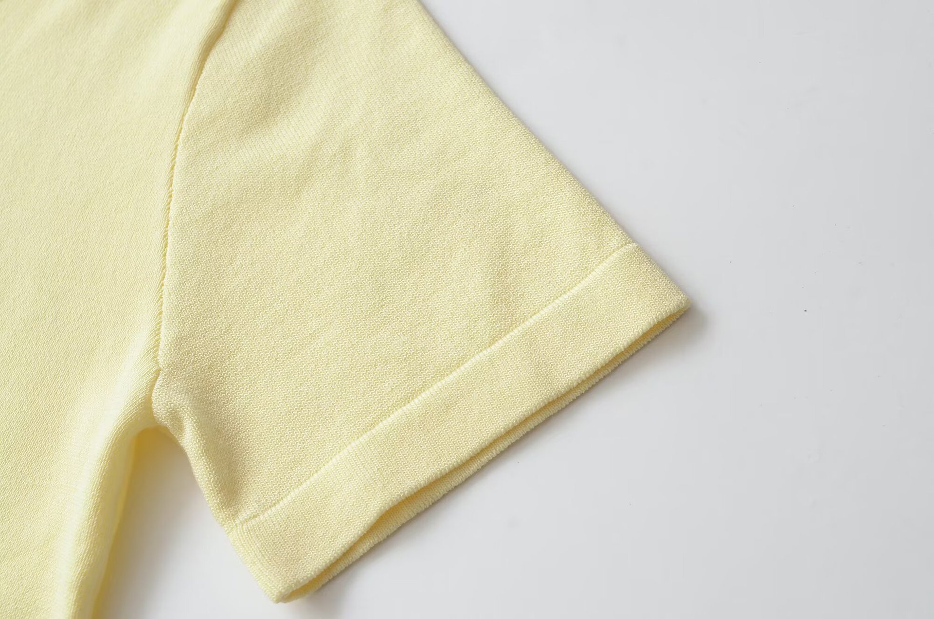 T-shirt Henley da donna morbida - Maniche corte