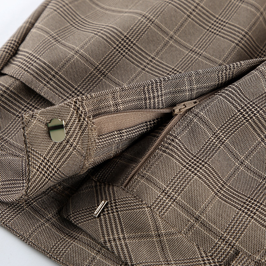 Pantalon à carreaux large et ample pour femme