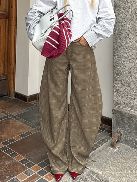 Pantaloni da donna a gamba larga a quadri