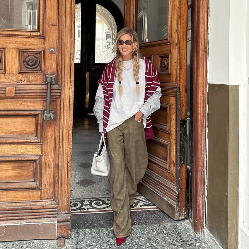 Pantaloni da donna a gamba larga a quadri