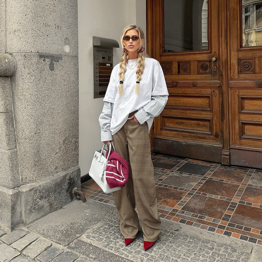 Pantaloni da donna a gamba larga a quadri