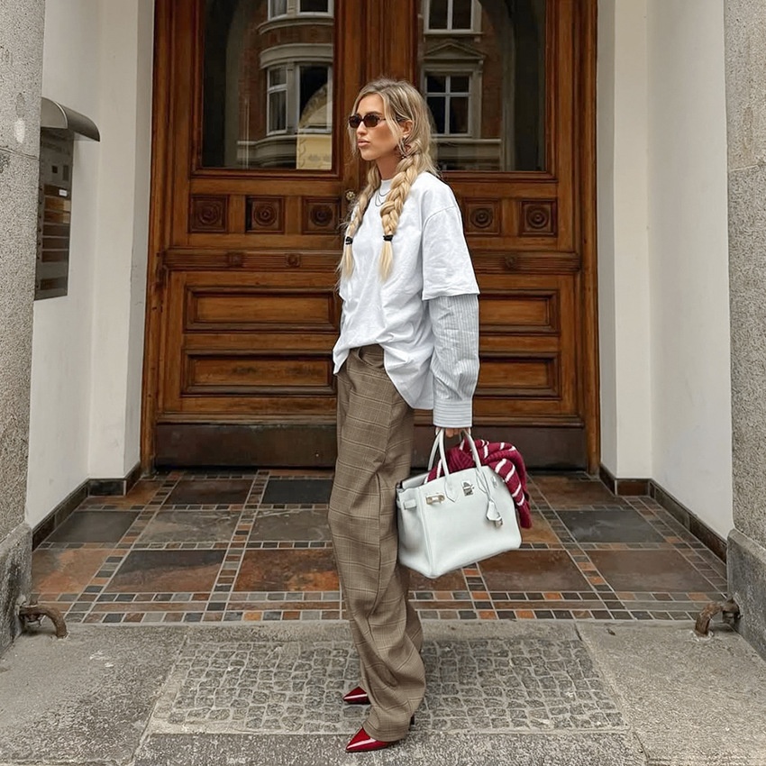Pantaloni da donna a gamba larga a quadri