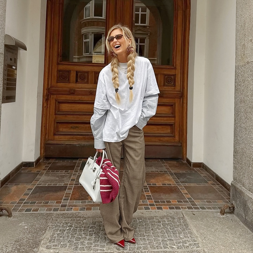 Pantaloni da donna a gamba larga a quadri