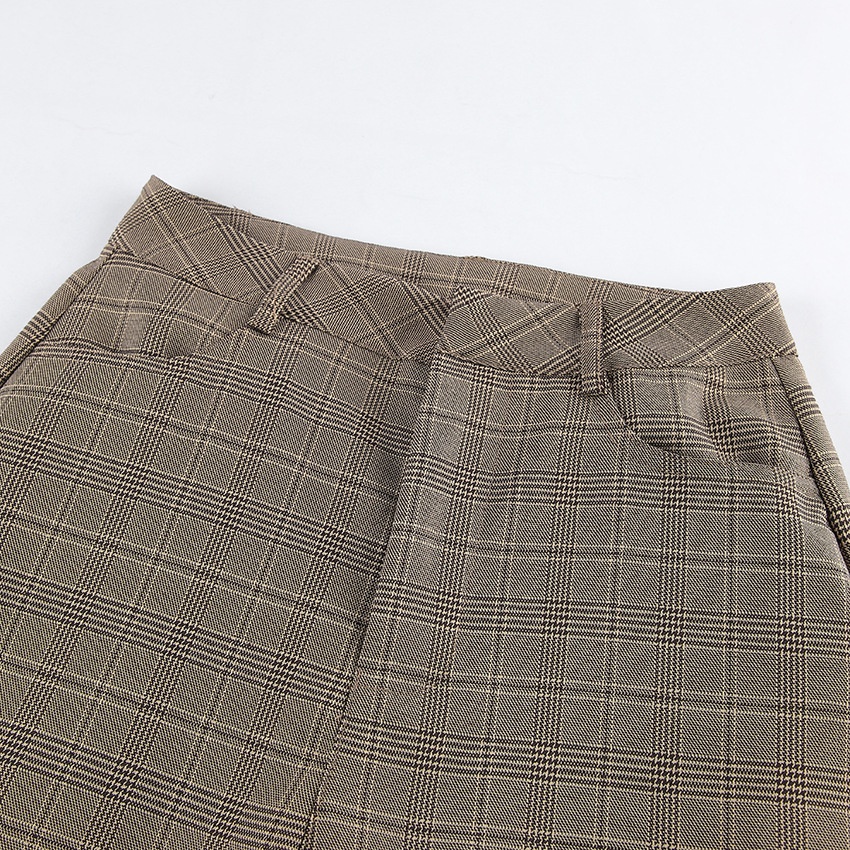 Pantaloni da donna a gamba larga a quadri