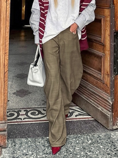 Pantaloni da donna a gamba larga a quadri