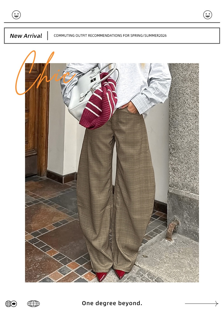 Pantaloni da donna a gamba larga a quadri