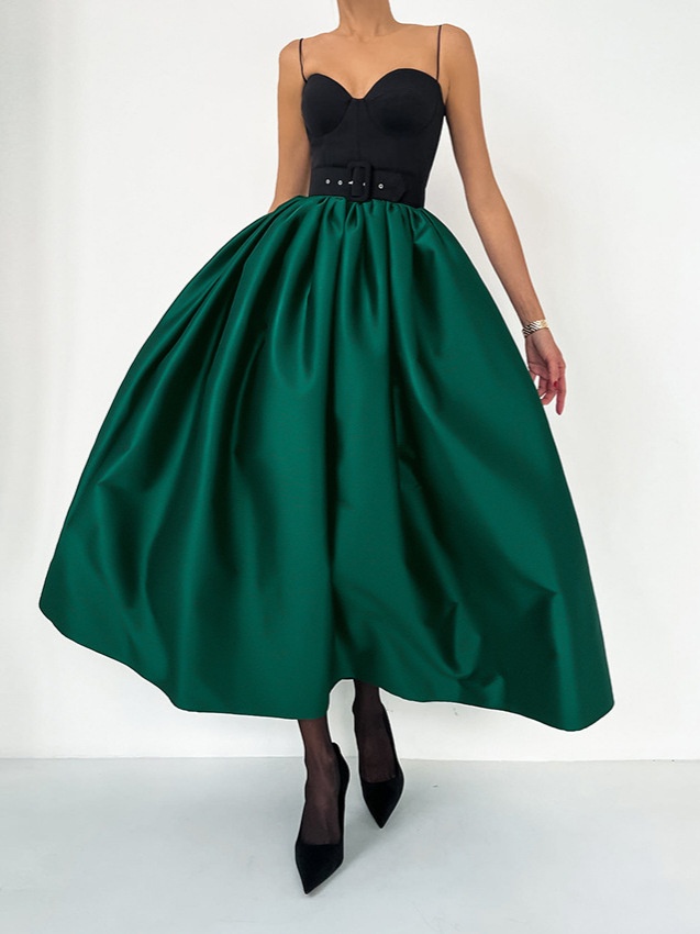 Jupe midi ample élégante à taille haute - Satin coupe trapèze