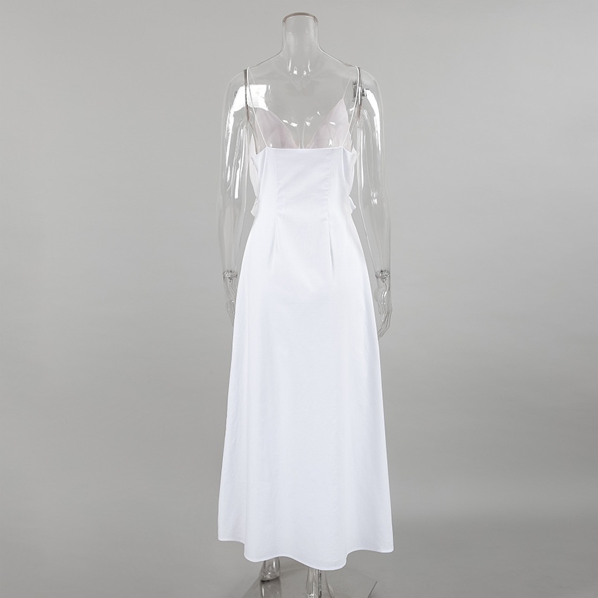 Abito lungo da donna bianco con scollo a V, volant e spalline sottili