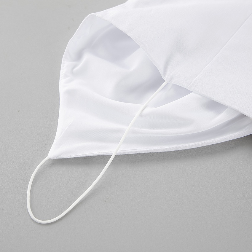 Abito lungo da donna bianco con scollo a V, volant e spalline sottili