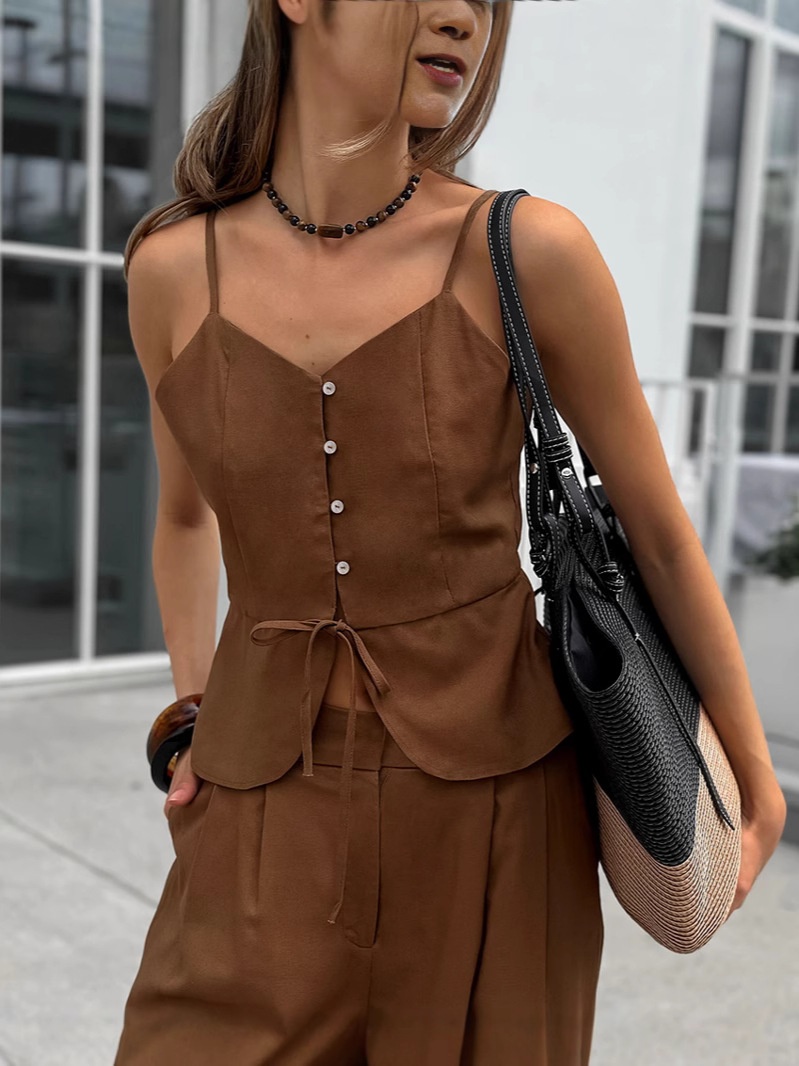 Ensemble débardeur péplum et pantalon large en lin mélangé