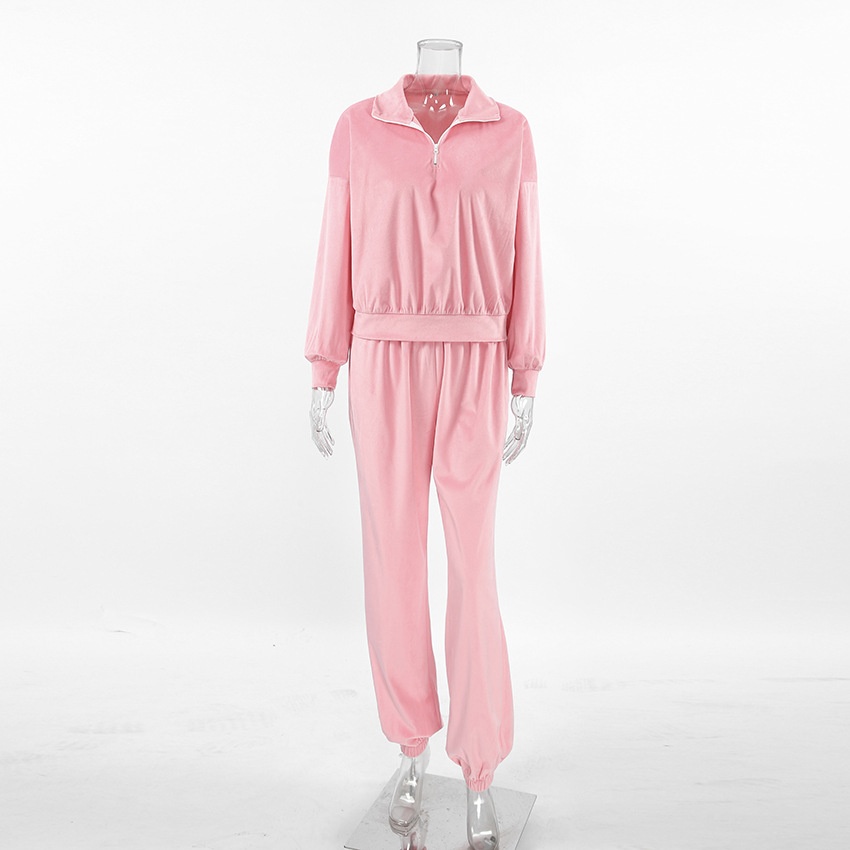 Ensemble de détente rose en velours avec demi-zip - Confortable et chic