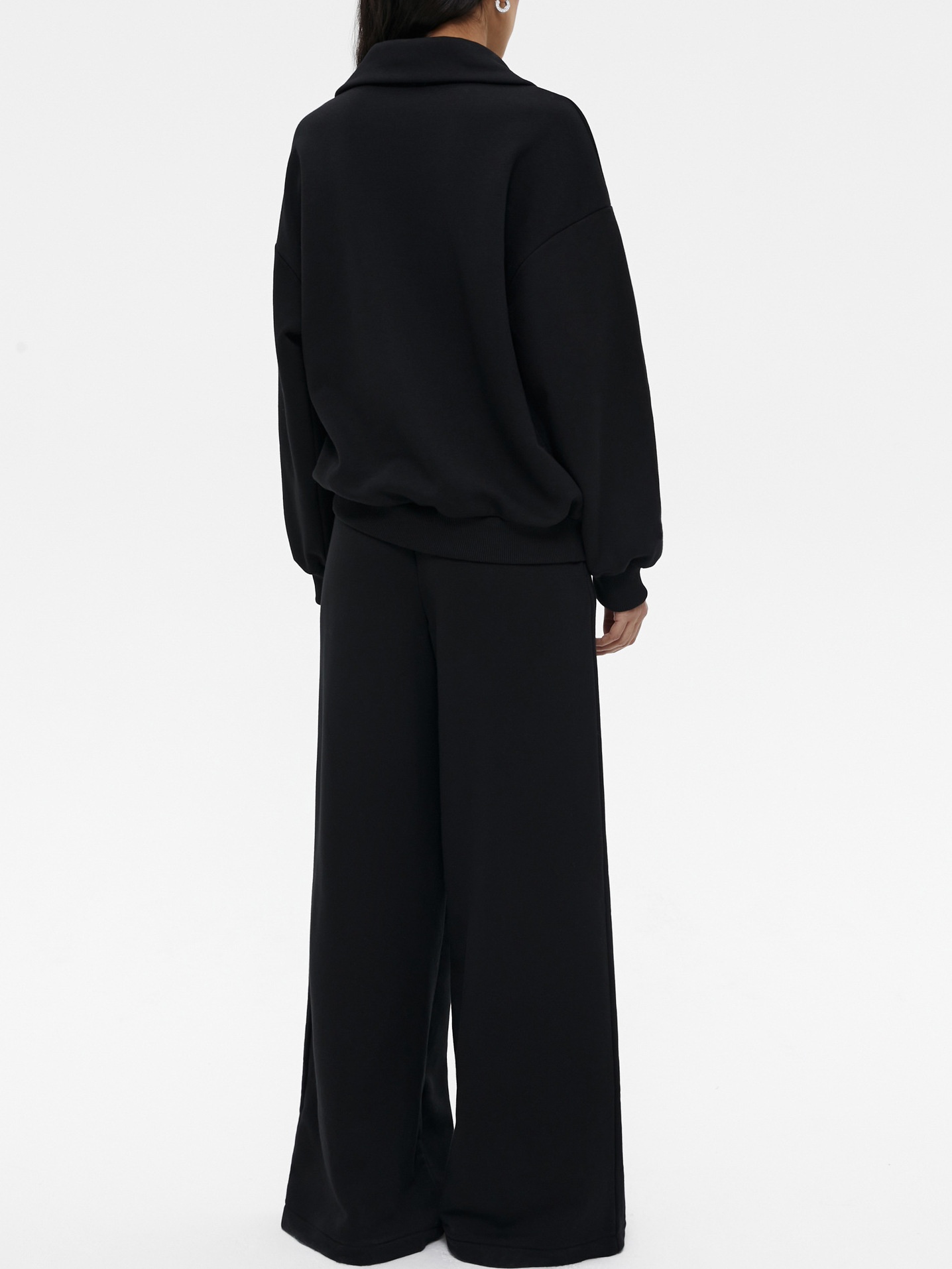 Ensemble sweat-shirt à col zippé et pantalon large pour femme