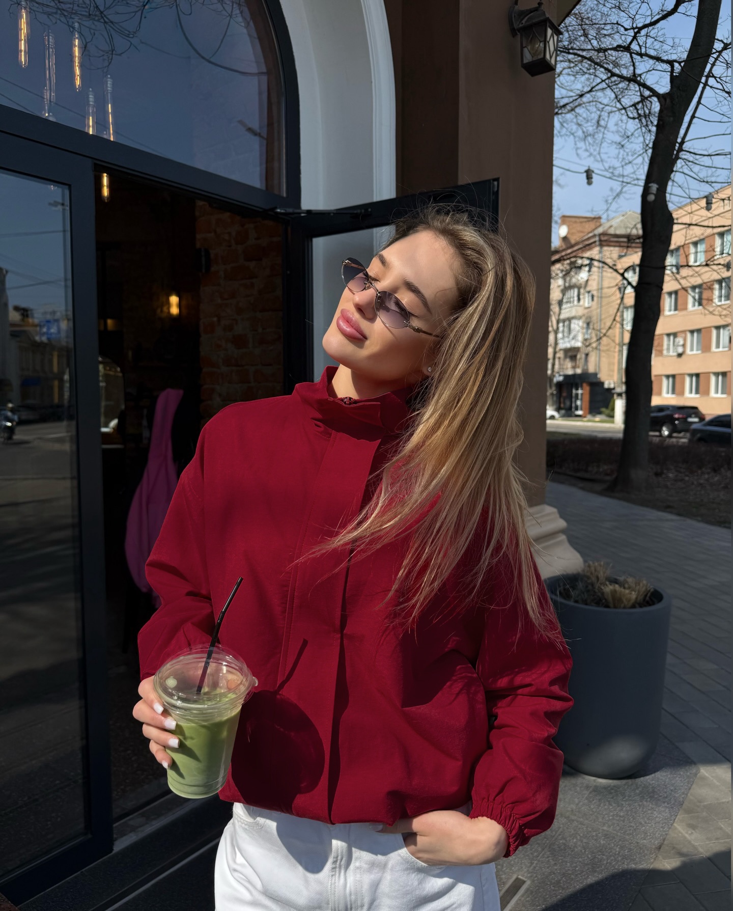 Giacca bomber da donna con collo alto e cerniera