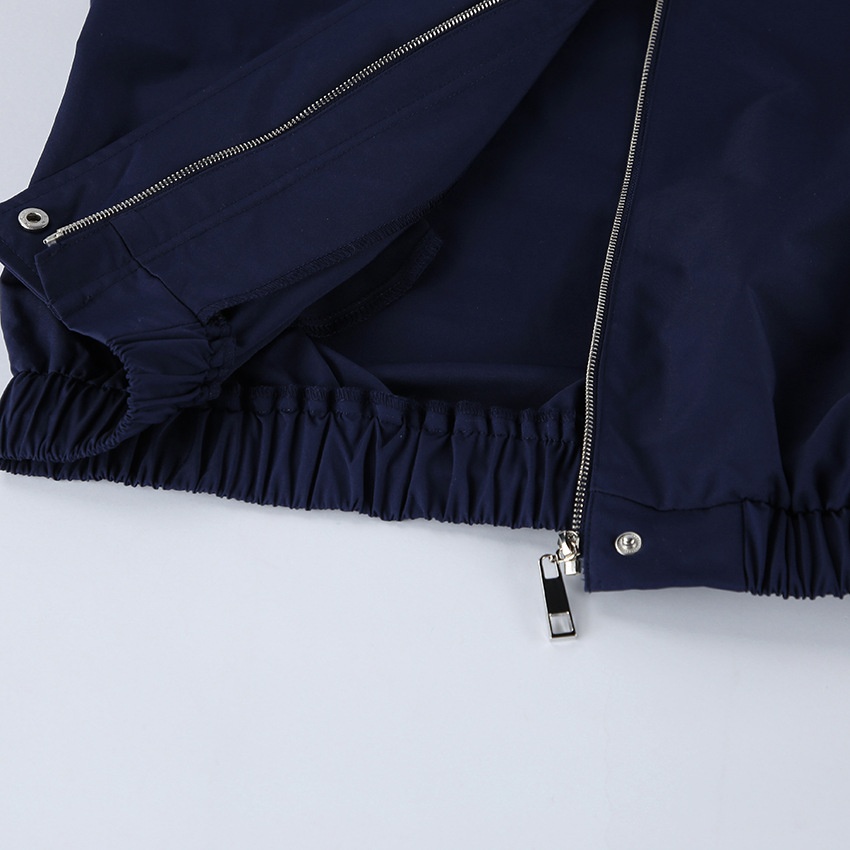 Giacca bomber da donna con collo alto e cerniera