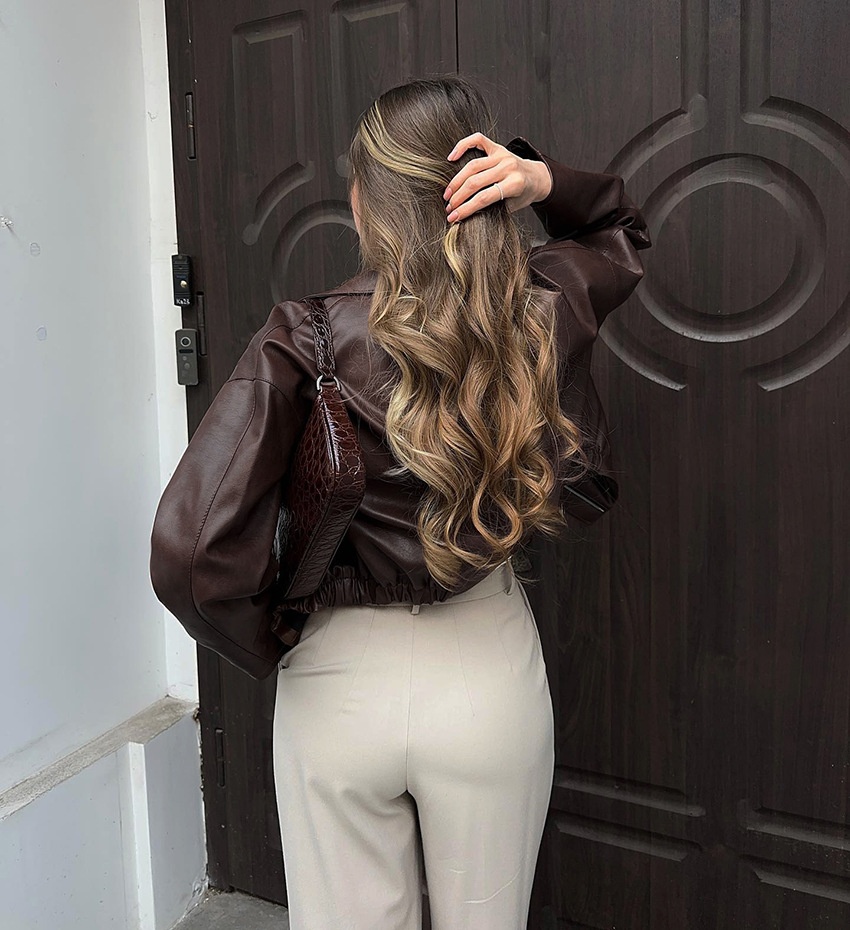 Giacca bomber da donna in similpelle marrone scuro