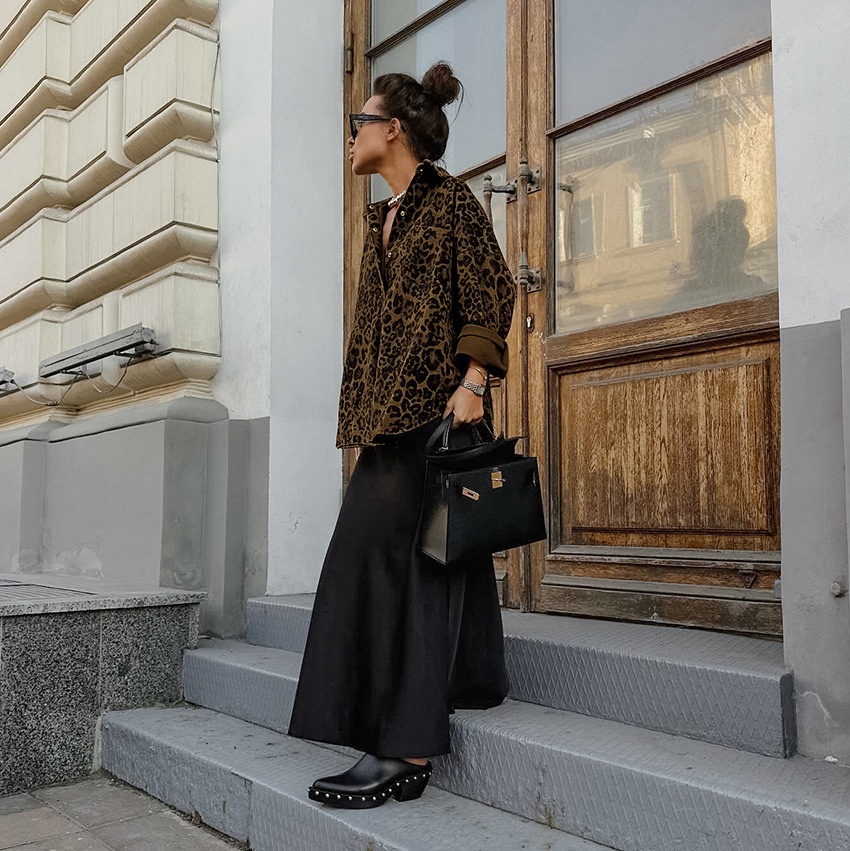 Camicia-giacca da donna oversize con stampa leopardata e bottoni