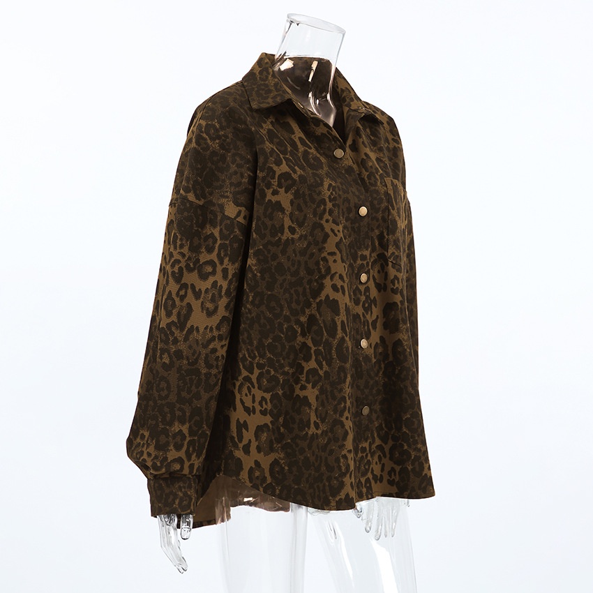 Camicia-giacca da donna oversize con stampa leopardata e bottoni