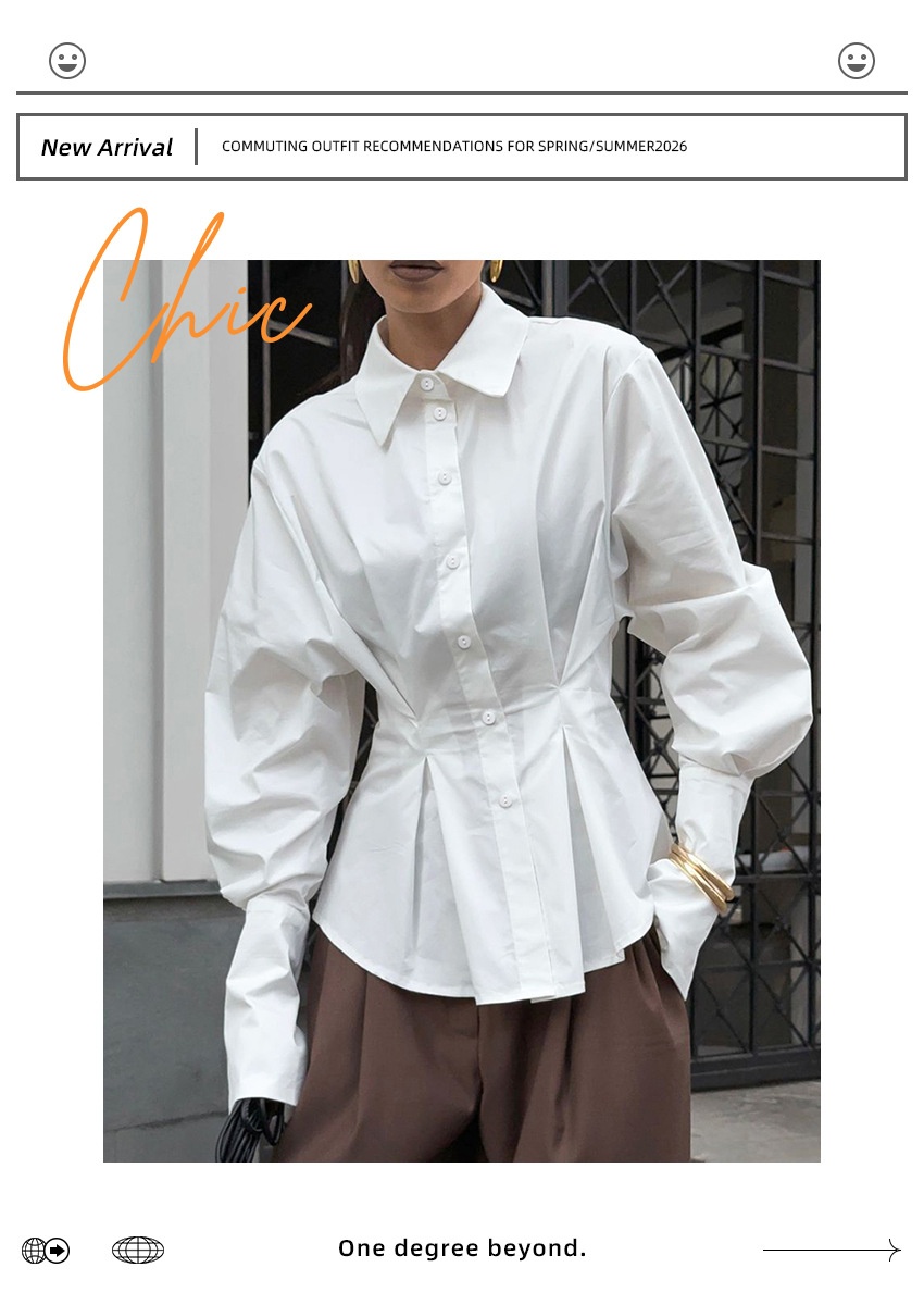 Camicia a maniche lunghe con vita plissettata e chiusura a bottoni