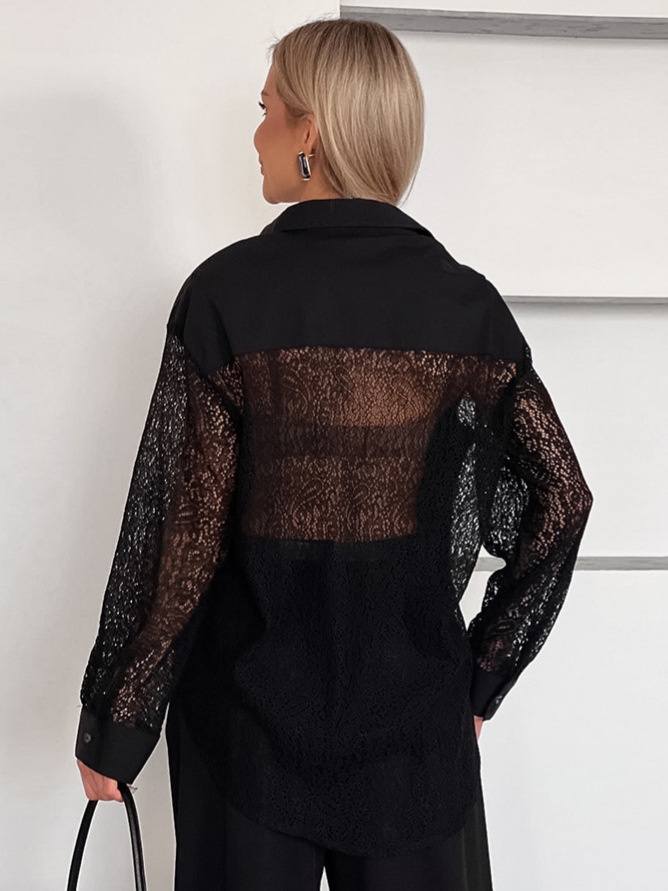 Camicia da donna a maniche lunghe con bottoni e inserti in pizzo a contrasto