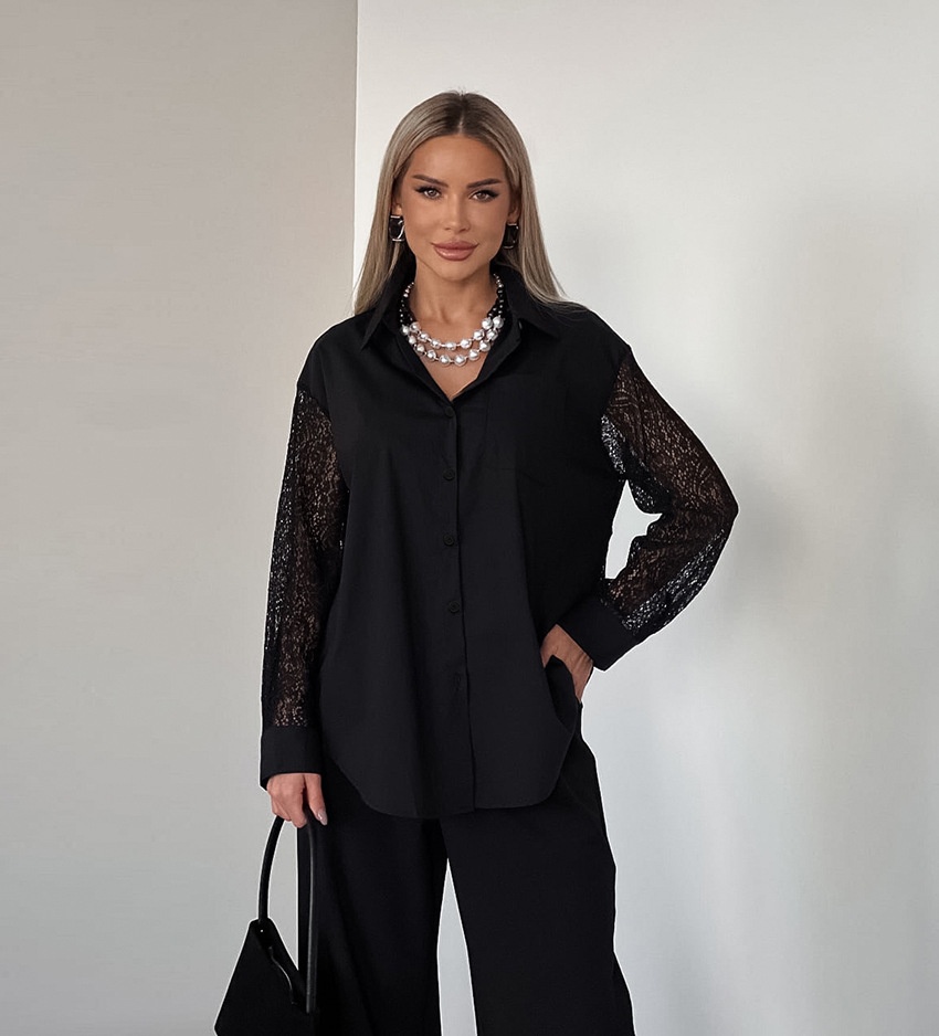 Camicia da donna a maniche lunghe con bottoni e inserti in pizzo a contrasto