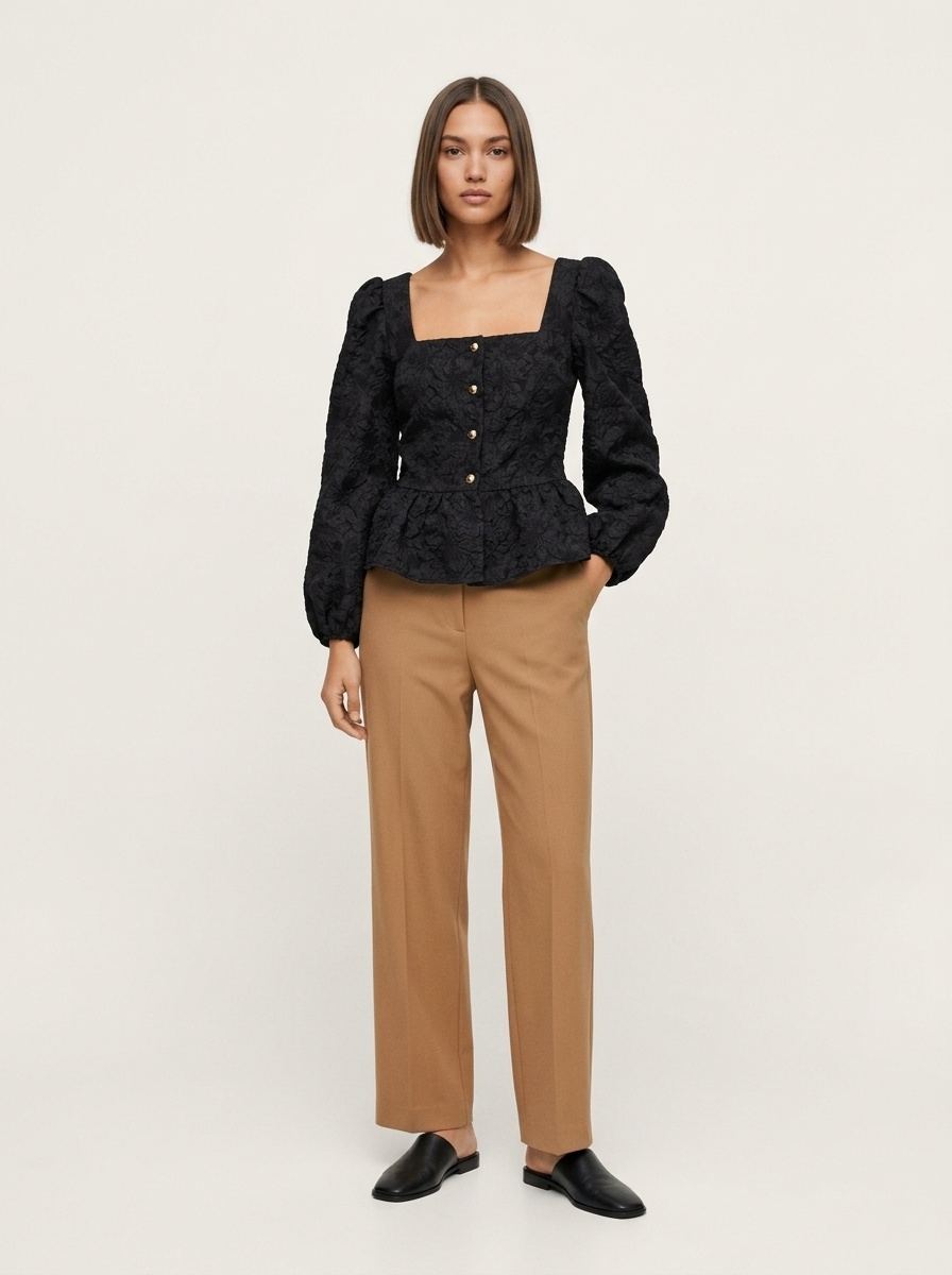 Camicetta peplo con scollo quadrato in jacquard floreale
