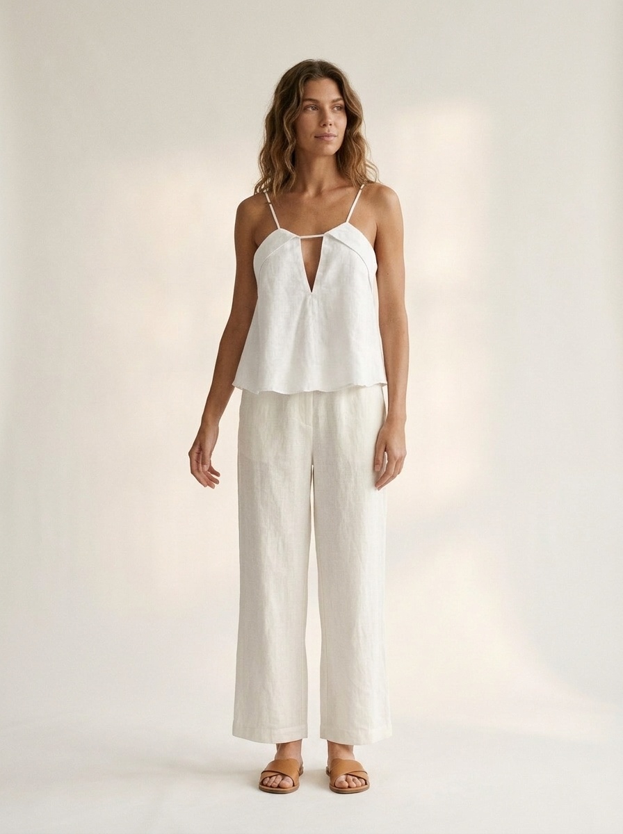 Débardeur chic à décolleté en V et découpes - Blouse à fines bretelles