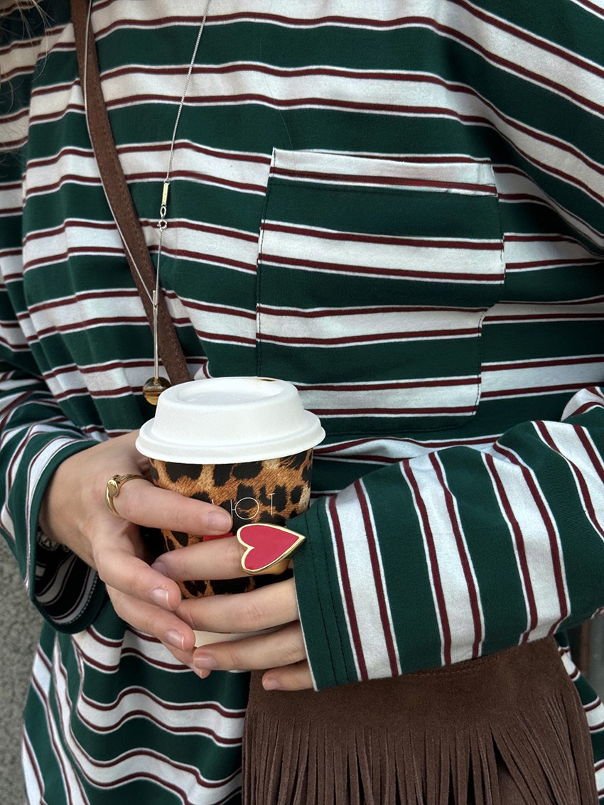 T-shirt oversize à rayures vertes et blanches à manches longues