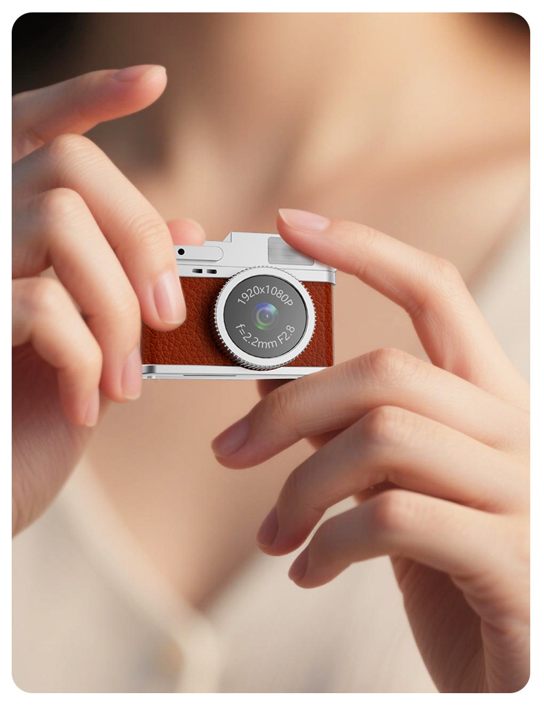 Mini Retro Digital Camera Keychain 1080P HD Video Recorder, Ultra-Compact Vintage Design