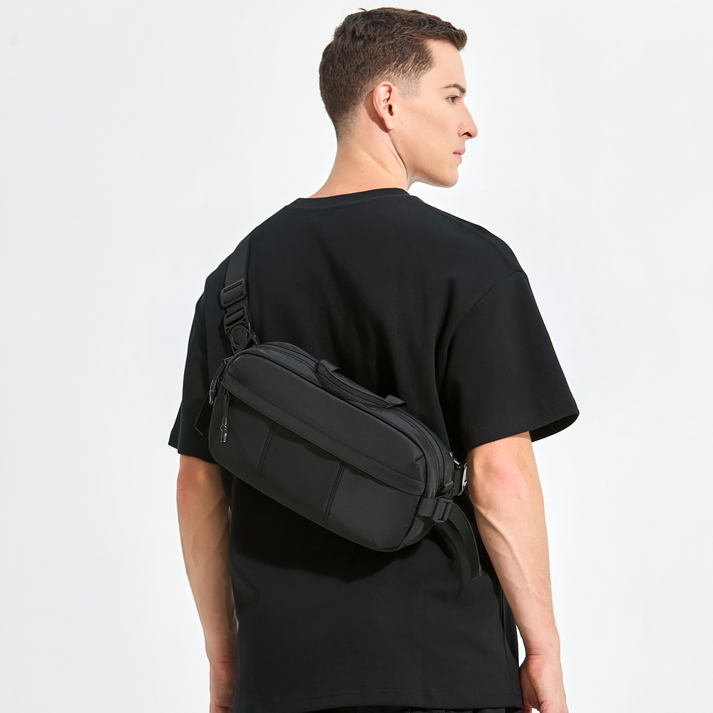 Sleek Black Crossbody Sling Bag for 11in Tablet