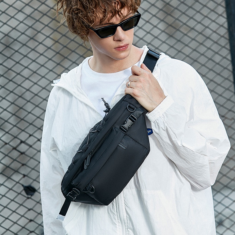 Men's Tactical Sling Bag - Modern Crossbody Fanny Pack