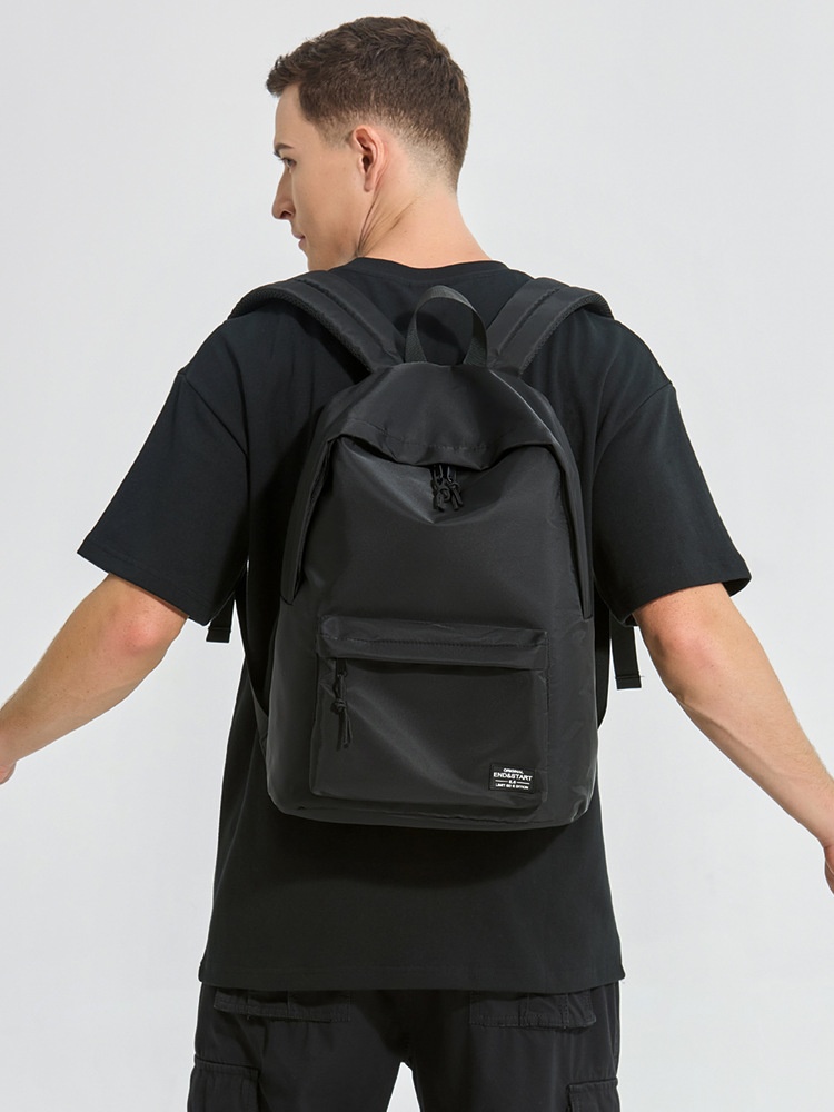 Minimalist Black Everyday Backpack for Men & Women