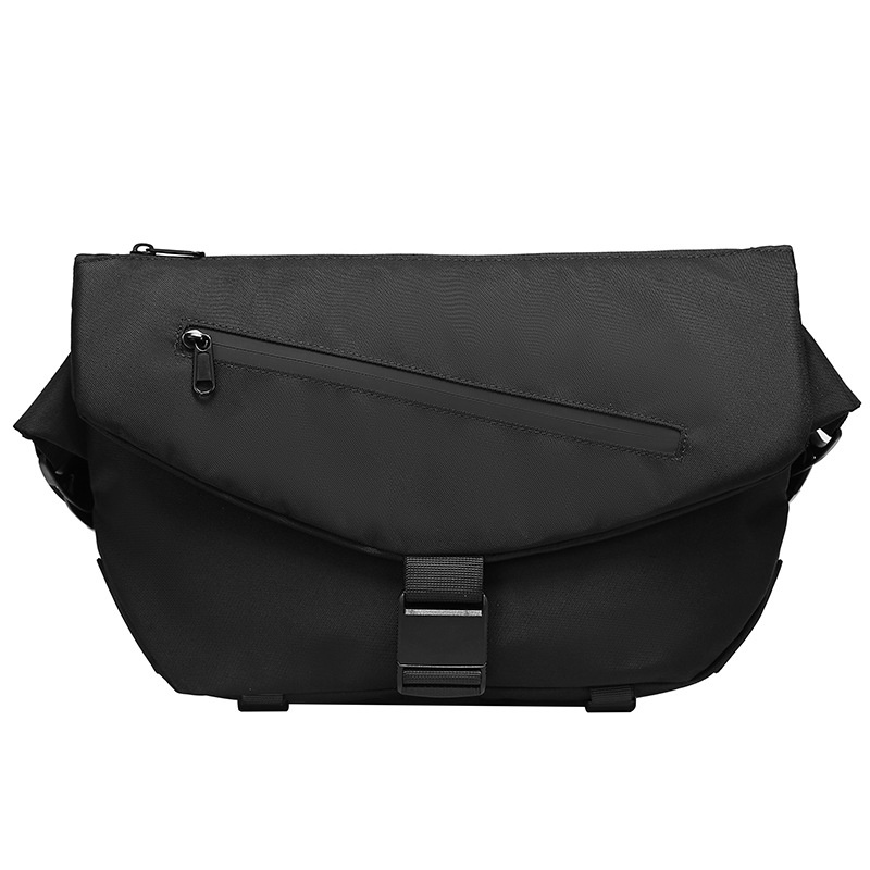 Sleek Black Messenger Bag - Modern Crossbody Design