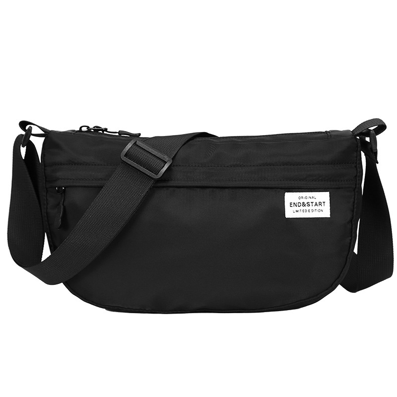 Sleek Black Crossbody Bag - Everyday Messenger