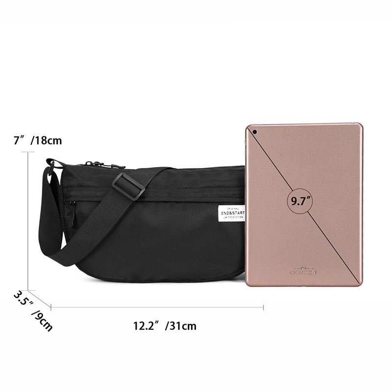 Sleek Black Crossbody Bag - Everyday Messenger