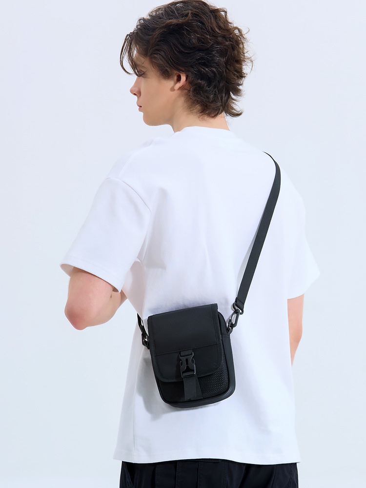 Men's Black Casual Crossbody Bag with Buckle