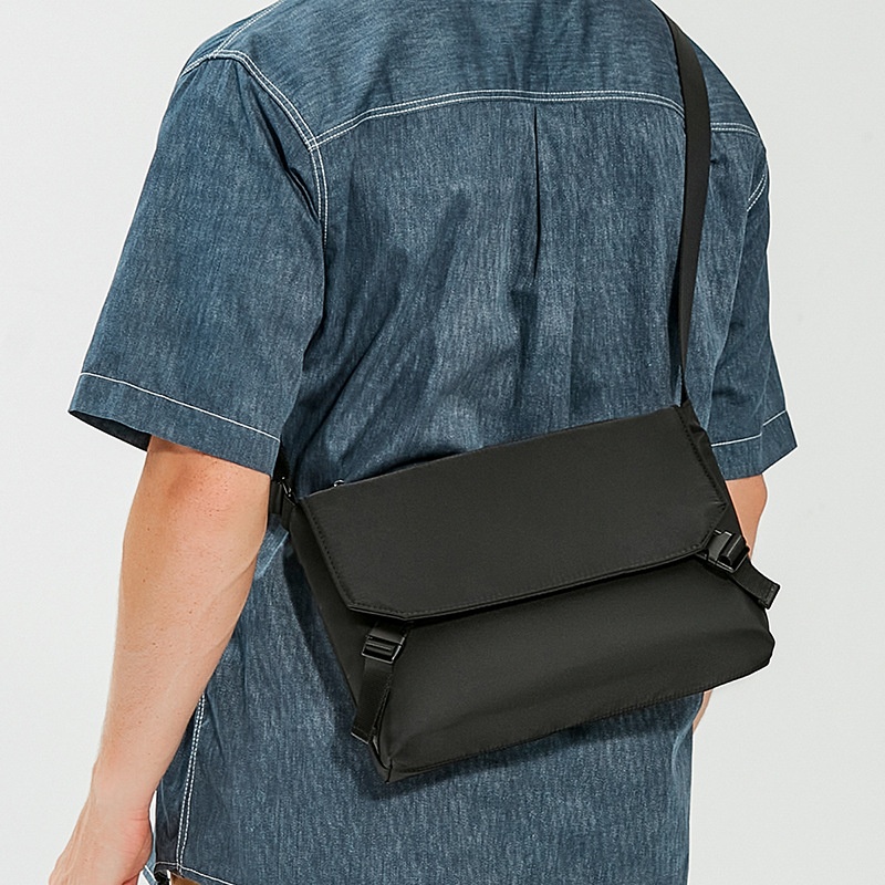 Men's Matte Black Crossbody Messenger Bag