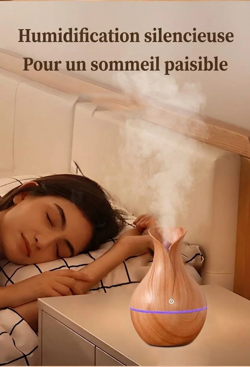 Humidificateur portable USB mini vase, humidificateur de bureau silencieux aspect bois avec lumière d'ambiance LED 7 couleurs pour dortoir, chambre et bureau