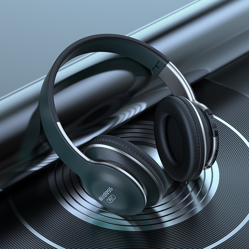 Active Noise Cancelling Wireless Bluetooth 5.0 Over-Ear Headphones with 40mm Drivers, 30-Hour Playtime, Deep Bass Hi-Fi Audio, Soft Protein Ear Cushions