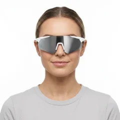 BS1611-0007_Silver_Irregular_Plastic_QY_Pro2_smart_sport_sunglasses_model