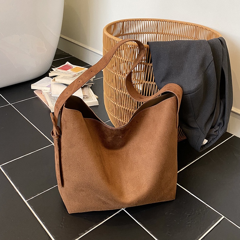 Soft Suede Hobo Shoulder Bag - Everyday Chic Tote