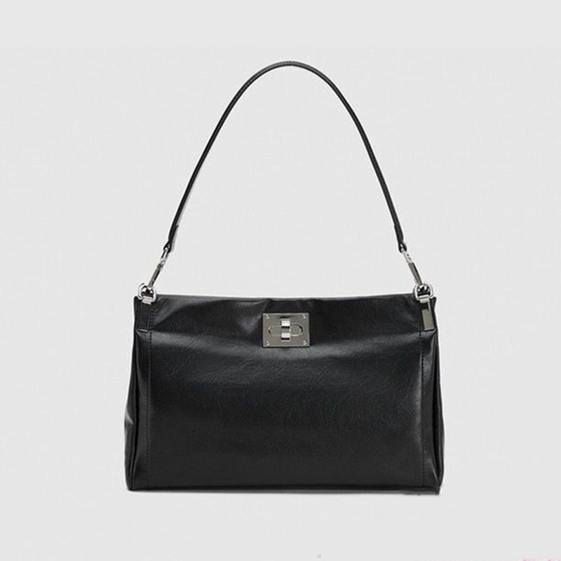 Chic Faux Leather Shoulder Bag with Turn-Lock Closure