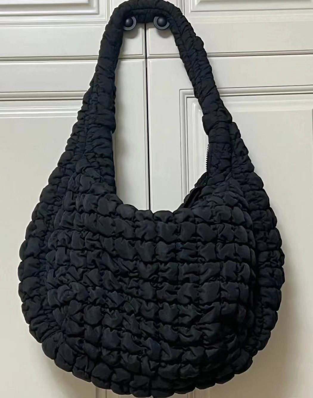 Puffy Quilted Cloud Shoulder Bag - Soft & Stylish Tote