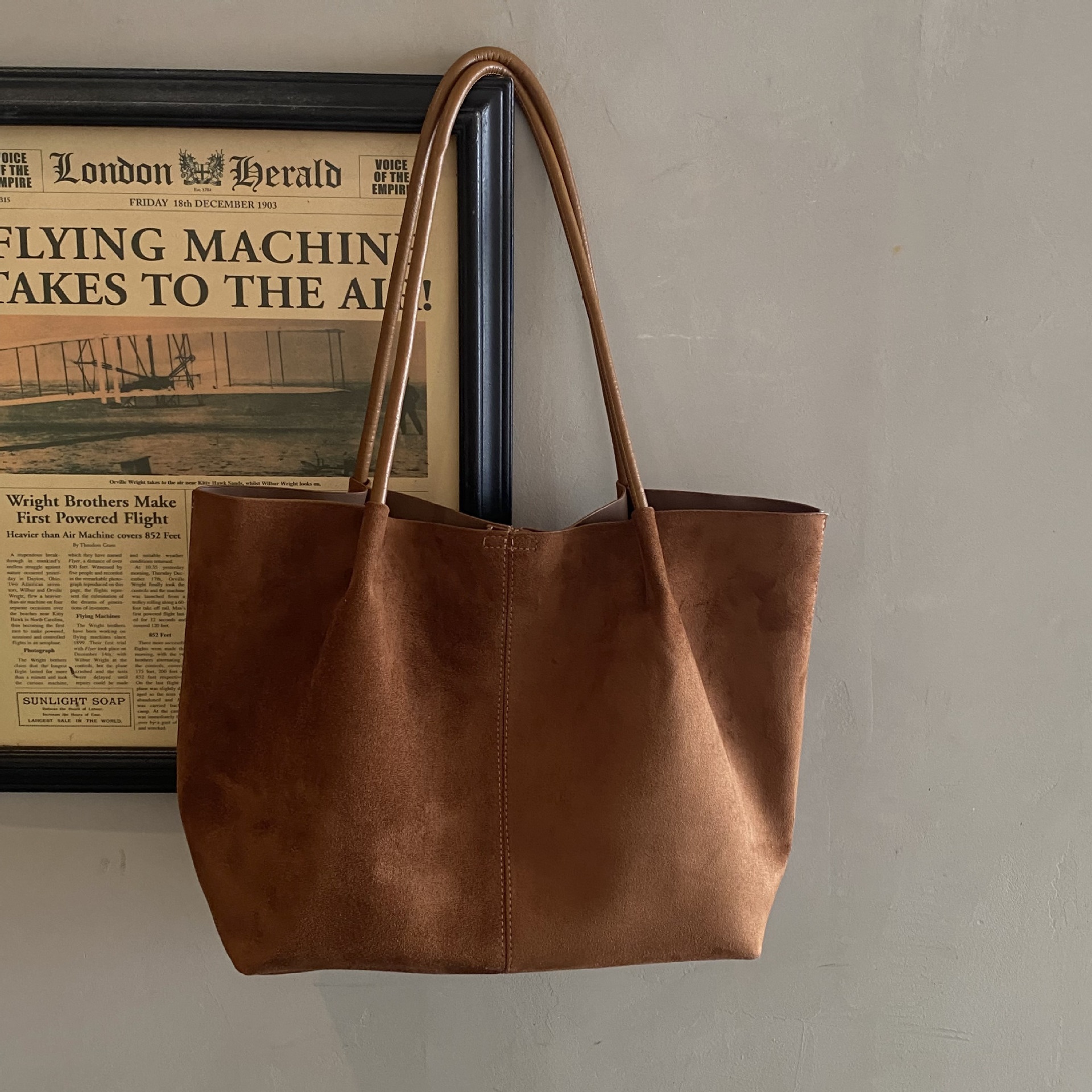 Chic Faux Suede Tote Bag with Pouch - Everyday Carryall