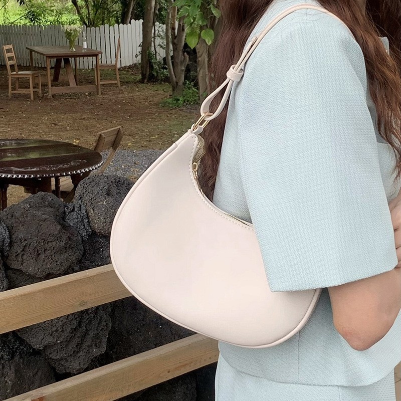 Chic Crescent Shoulder Bag - Faux Leather Hobo Style