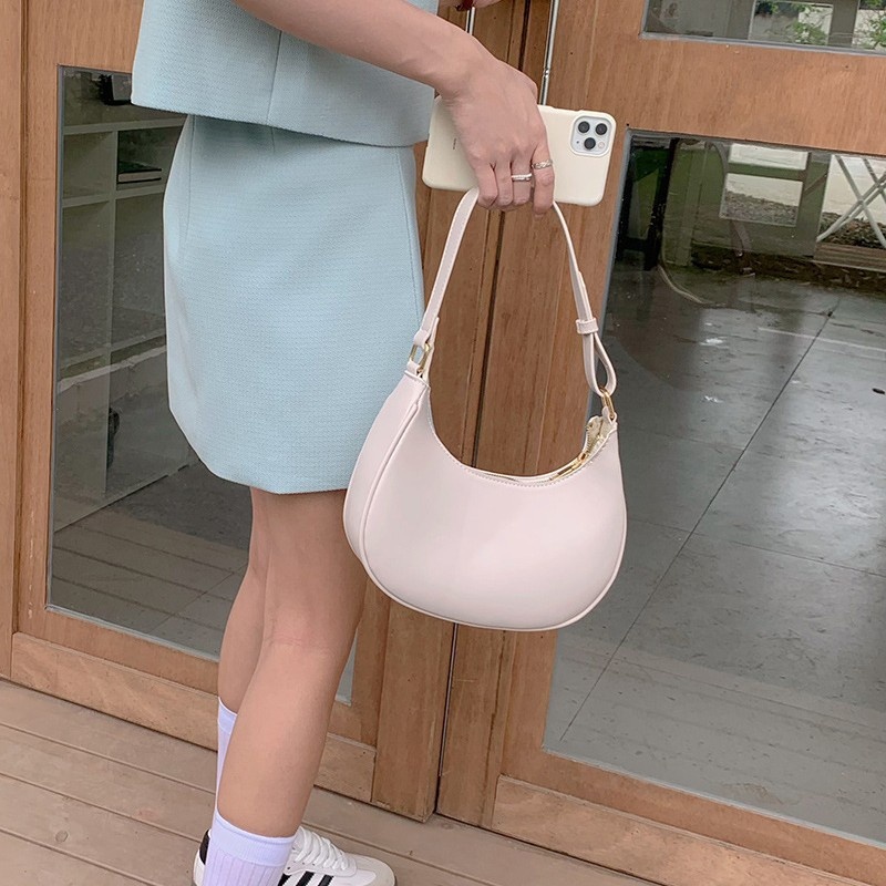 Chic Crescent Shoulder Bag - Faux Leather Hobo Style